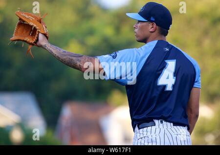 William Timothy Tim Lollar played for New York Yankees(1980), San Diego  Padres, Chicago White Sox, Boston Red Sox, primarily as a starting pitcher  Stock Photo - Alamy