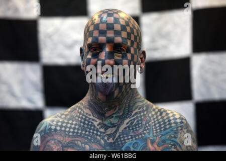 Matt gone hi-res stock photography and images - Alamy