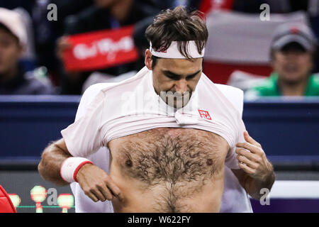 Roger federer sale shirt off