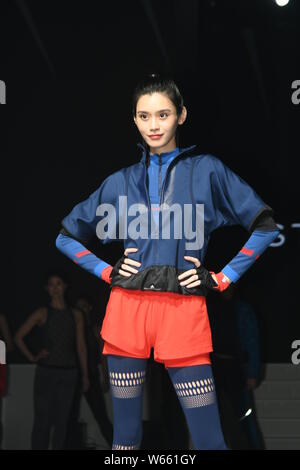 Stella mccartney sportswear hi-res stock photography and images - Alamy