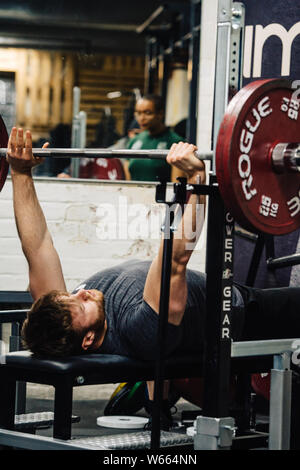 Male Competitor at the University of Leeds Powerlifting meet up at Implexus Gym. Stock Photo