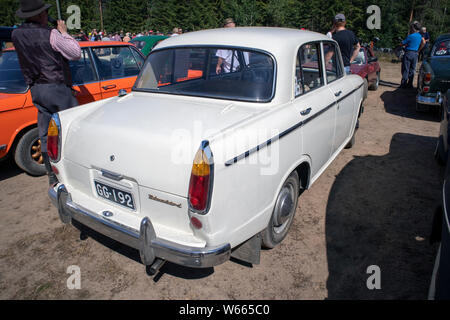 1962 datsun bluebird