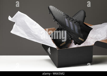 adidas predator nightcrawler