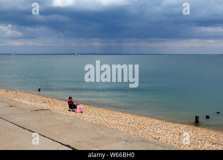 Sheerness, Kent, UK. 31st July, 2019. UK Weather: hot and sunny at midday in Sheerness, Kent but with clouds looming. Credit: James Bell/Alamy Live News Stock Photo