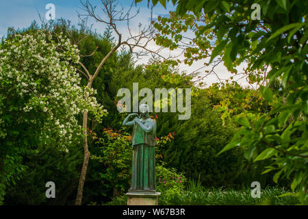 Women statue in the garden of Villa Cimbrone, Ravello  village, Amalfi coast of Italy Stock Photo