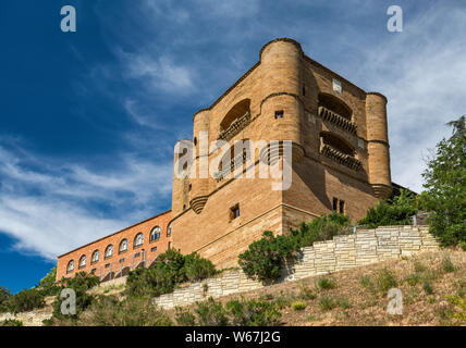 Torre del Caracol de Benavente, castle tower at Parador Fernando II de Leon, in Benavente, Zamora Province, Castilla y Leon, Spain Stock Photo