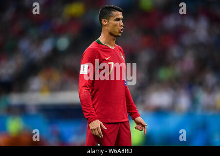 Saransk, Russia. 25th June, 2018. FIFA World Cup football, group stages,  Iran versus Portugal; Portugal's Cristiano Ronaldo warms up prior to the  match. Credit: Action Plus Sports/Alamy Live News Stock Photo 