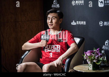 **EXCLUSIVE**Chinese retired football player Li Weifeng prepares for the official portrait filming session of the 2018 Super Penguin Soccer Celebrity Stock Photo