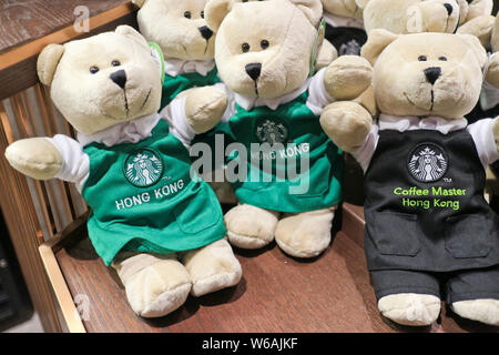 Interior view of Hong Kong's largest Starbucks flagship store at Causeway Bay in Hong Kong, China, 22 June 2018.   Starbucks opened its new flagship s Stock Photo