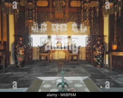 Interior view of the Chuxiu Palace or the Palace of Gathered Elegance ...