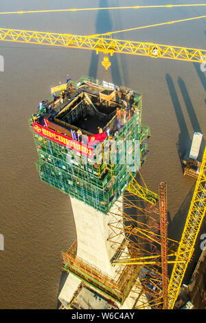 Aerial view of the Zhoushan Fuchimen Bridge under construction in Zhoushan city, east China's Zhejiang province, 16 May 2018.      The Fuchimen Bridge Stock Photo