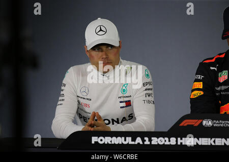 Finnish F1 driver Valtteri Bottas of Mercedes attends the press conference after the 2018 Formula One Chinese Grand Prix at the Shanghai International Stock Photo