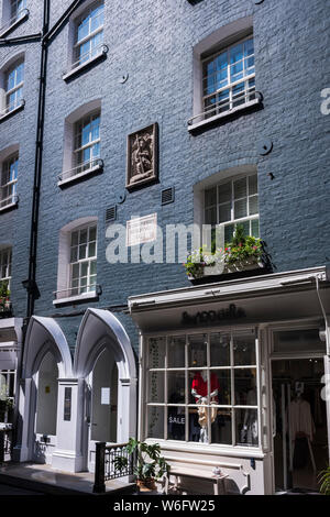 St. Christopher's Place shopping & dining quarter, London, England, U.K. Stock Photo