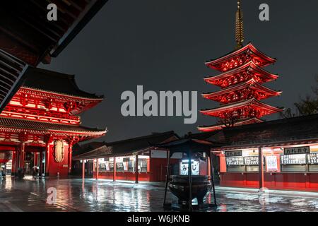 Night photo, Hozomon Gate and five-storey pagoda of Sensoji, Buddhist temple complex, Senso-ji temple or Asakusa shrine, Asakusa, Tokyo, Japan Stock Photo