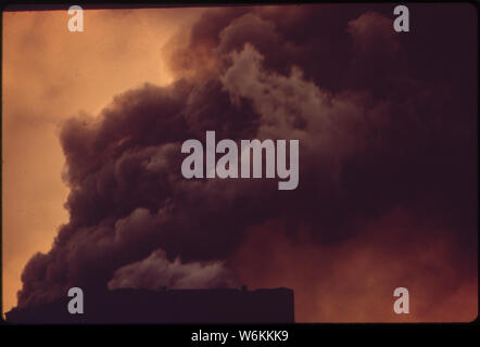 SMOKE FROM ARMCO STEEL ON A SUNNY AFTERNOON Stock Photo