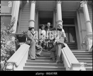 San Francisco, California. Mike Masaoka (second from left), national ...