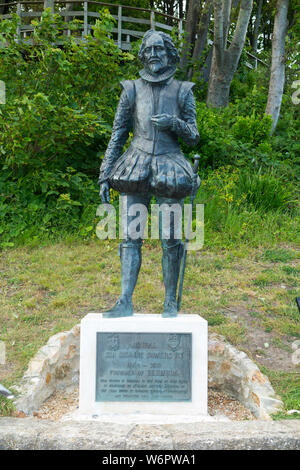 Statue of Admiral Sir George Somers KT (1554–1610) in Langmoor Gardens. Lyme Regis, West Dorset. UK. (110) Stock Photo