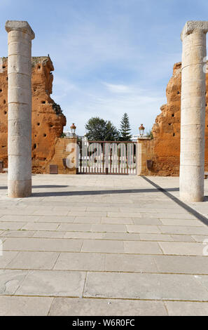 Pillars and an unfinished minaret (Hassan Tower) at the King Mohammed V mausoleum in Rabat, Morocco. Stock Photo