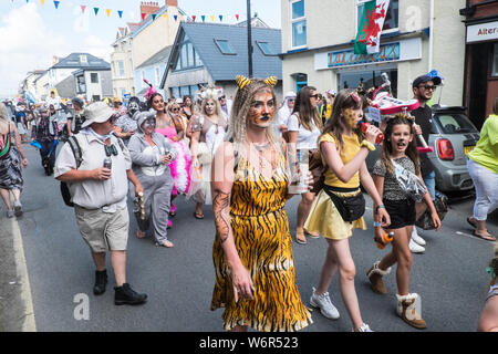 Famous,seaside,,resort,village,town,carnival,parade,at,Borth Carnival,held,annually,annual,event,on,the,first,Friday,in,August,every,summer,near,Aberystwyth,Ceredigion,Cardigan Bay,coast,coastline,Mid,Wales,Welsh,festival,UK,GB,Britain,British, Stock Photo