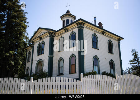 Potter School House which featured in the Hitchcock classic film 'The Birds'. Located in Bodega, Sonoma County, California Stock Photo