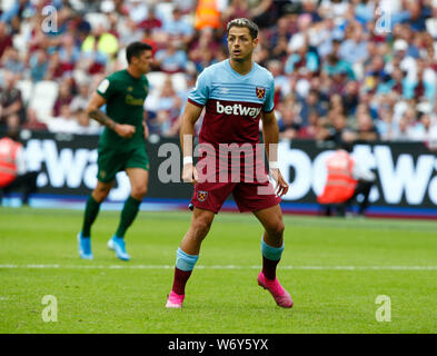 London, UK. 03rd Aug, 2019. London, United Kingdom, AUGUST 03 West Ham United's Javier Hernandez during Betway Cup Final between West Ham United and Athletic Club Bilbao at London stadium, London, England on 03 August 2019. Credit: Action Foto Sport/Alamy Live News Stock Photo