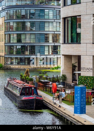 Rotunda Bar and Restaurant in Kings Place on the Regents Canal in Central London Stock Photo