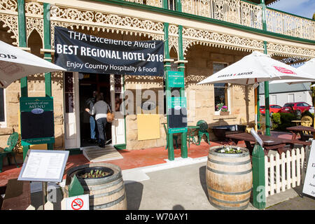 Historic Australian pub, the Richmond Arms Hotel in the village of Richmond in Tasmania,Australia Stock Photo