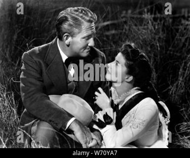 SPENCER TRACY and KATHARINE HEPBURN in THE SEA OF GRASS (1947), directed by ELIA KAZAN. Credit: M.G.M / Album Stock Photo