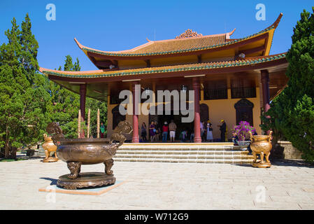 YES LAT, VIETNAM - DECEMBER 28, 2015: At one of the Buddhist temples of the Thien Vien Truc Lam monastery Stock Photo