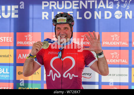 London, UK. 04th Aug, 2019. Former England and Arsenal Goalkeeper David Seaman gives BBC Sport TV interview after completed his 100 miles challenge during Prudential RideLondon at The Mall on Sunday, August 04, 2019 in LONDON United Kingdom. Credit: Taka G Wu/Alamy Live News Stock Photo