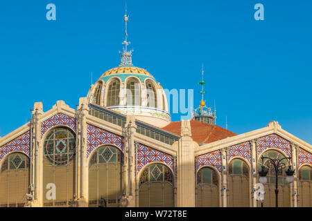 Mercado de Colon (Columbus Market), the historical public market n the city center of Valencia, Spain. It is one of the main works of the Valencian Ar Stock Photo