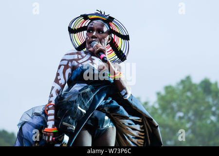 Preston Park, Brighton, UK. 4 August 2019.  Grace Jones performs at BN1 Lovefest , part of Brighton Pride. Grace Beverly Jones OJ (born 19 May 1948) is a Jamaican-American model, singer, songwriter, record producer, and actress.. Picture by Julie Edwards./Alamy Live News Stock Photo