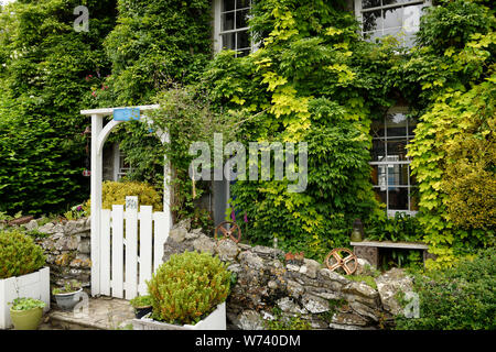 breakfast bed garden cornwall mevagissey tubbs greenery mill gate covered england alamy