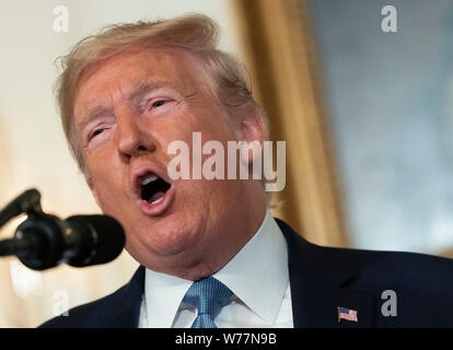 Washington, United States Of America. 05th Aug, 2019. United States President Donald J. Trump makes a statement at the White House in Washington, DC in response to two separate shooting incidents, August 5, 2019. Credit: Chris Kleponis/Pool via CNP | usage worldwide Credit: dpa/Alamy Live News Stock Photo
