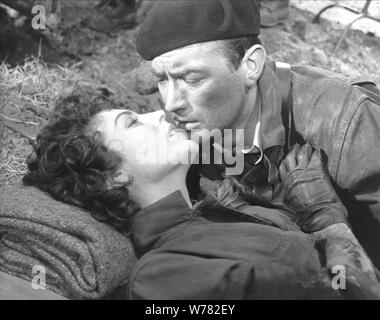 AVA GARDNER, GREGORY PECK, THE SNOWS OF KILIMANJARO, 1952 Stock Photo