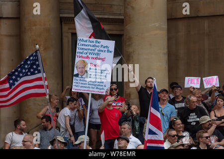 London, UK. 3rd August 2019. Tommy Robinson supporters hold a rally near Oxford Circus. Credit: Joe Kuis / Alamy News Stock Photo