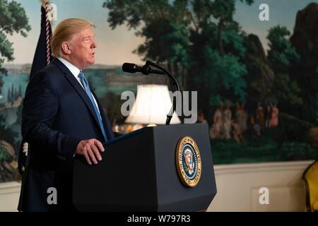 Washington, United States Of America. 05th Aug, 2019. U.S President Donald Trump delivers remarks on the mass shootings in El Paso and Dayton from the Diplomatic Reception Room of the White House August 5, 2019 in Washington, DC. Credit: Planetpix/Alamy Live News Stock Photo
