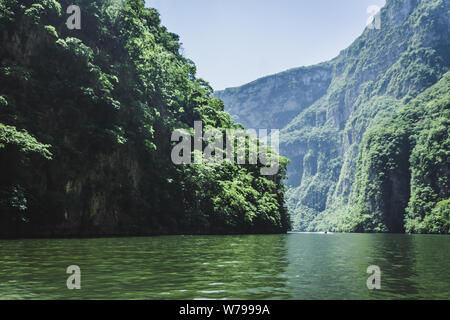 Detail photograph of Sumidero canyon in Chiapas Mexico Stock Photo