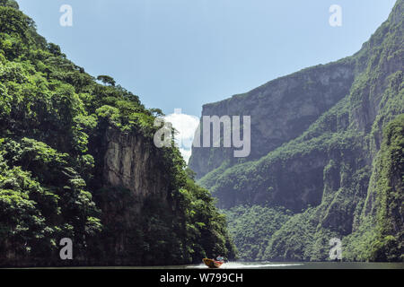 Detail photograph of Sumidero canyon in Chiapas Mexico Stock Photo