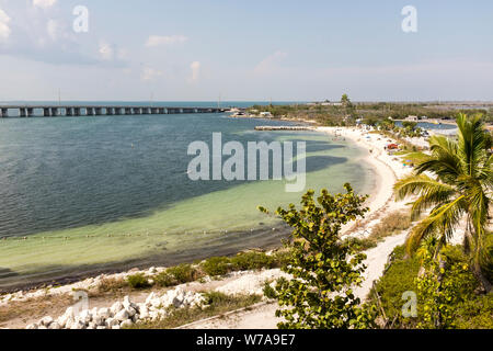 A view over Calusa Beach looking north at Bahia Honda State Park, Big Pine Key, Florida, USA Stock Photo