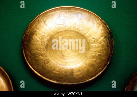 phoenician-bronze-bowl-from- phoenician-bronze-bowl-from-