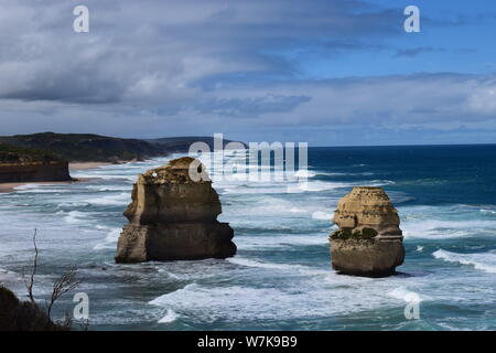 --FILE--Landscape of The Twelve Apostles, a collection of limestone stacks off the shore of the Port Campbell National Park, by the Great Ocean Road i Stock Photo