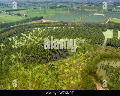 Aerial view of the Chishanhu Provincial Wetland Park in Chuzhou city, east China's Anhui province, 17 August 2017. Stock Photo