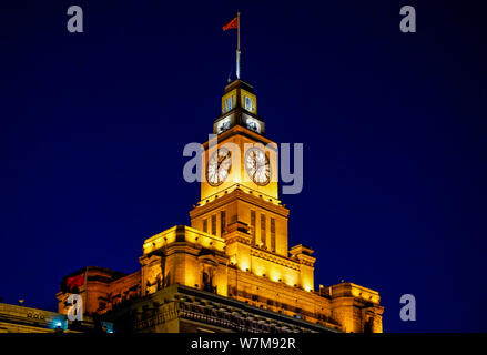 Night view of colonial buildings along the promenade along the Bund in Puxi, Shanghai, China, 16 August 2017. Stock Photo