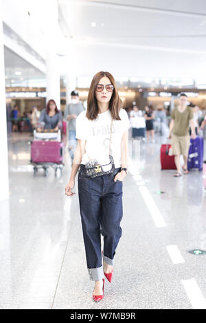 Ella Chen Chia-Hwa of Taiwanese girls group S.H.E is pictured at the Shanghai Hongqiao International Airport in Shanghai, China, 23 August 2017. Stock Photo