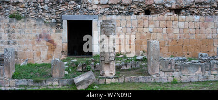 Mayan Ruins at Oxkintok, one of the oldest cities in the Yucatan with hieroglyphic inscriptions showing some of the earliest dates known in the Yucatan. Mexico Stock Photo