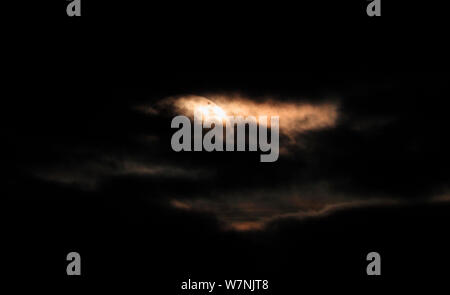 Transit of Venus across the sun 8 June 2004 Stock Photo - Alamy