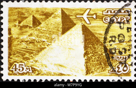 Egyptian pyramids on vintage postage stamp Stock Photo - Alamy