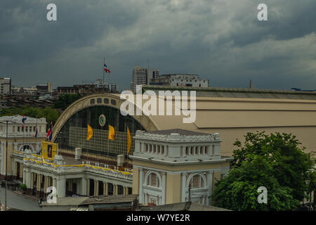 Hua Lamphong railway station or Bangkok Grand Central Terminal Railway Station, is the main railway station in Bangkok, Thailand located in the center Stock Photo