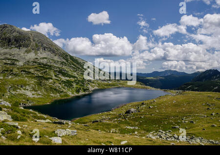 Leowefowa 12x8ft Bucura Mountain Lake Retezat Mmountains in Romania Scenic Backdrop Vinyl Famous Landscape Tourism Resort Photography Backgroun Nature Landscape Wallpaper Holiday Maker Shoot